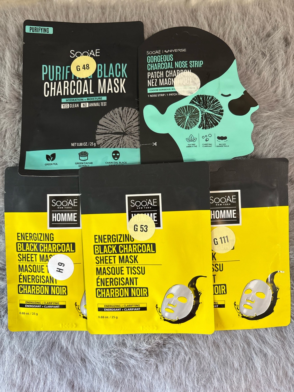 4 Charcoal Facemasks & 1 Charcoal Nose Strip